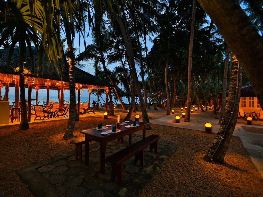 Thejan Beach Cabanas Bentota Eksteriør bilde